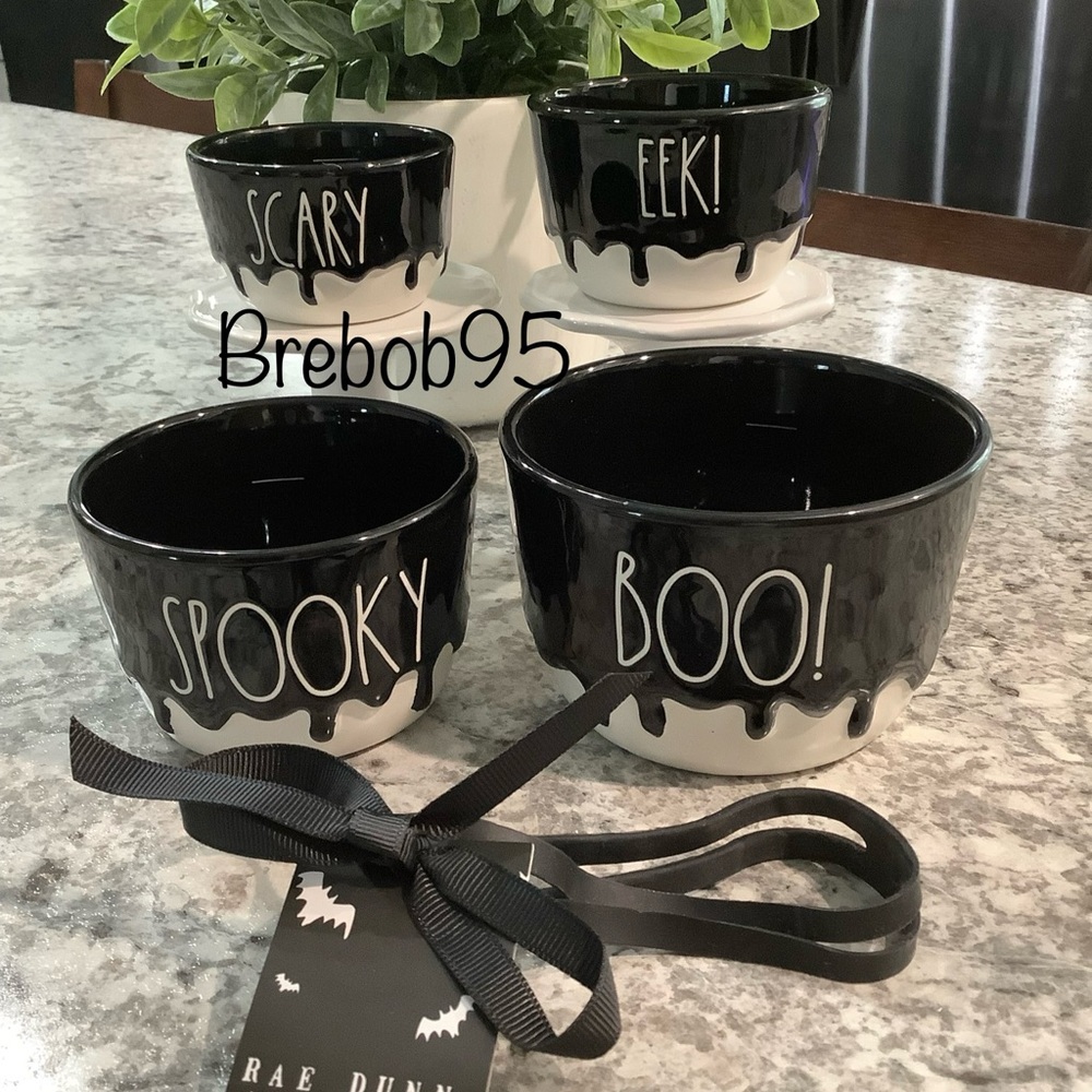 Rae Dunn Halloween Measuring Cups- Set of 4 👻